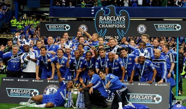 等疯了！《GTA6》跳票后玩家开始解读杰森衬衫污渍